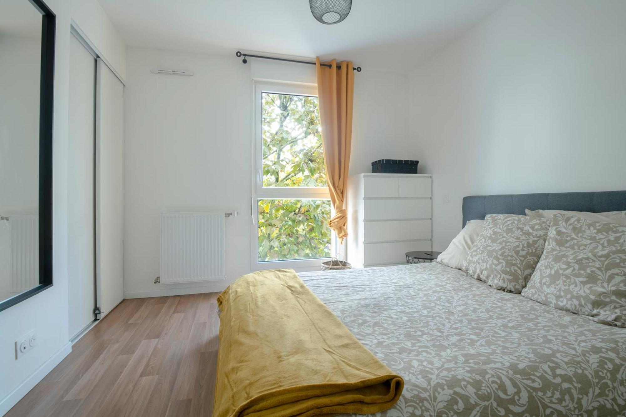 T2 Cosy Bordeaux - Tram & Parking Apartment Cenon Exterior photo